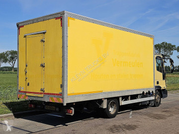 Camión furgón Iveco