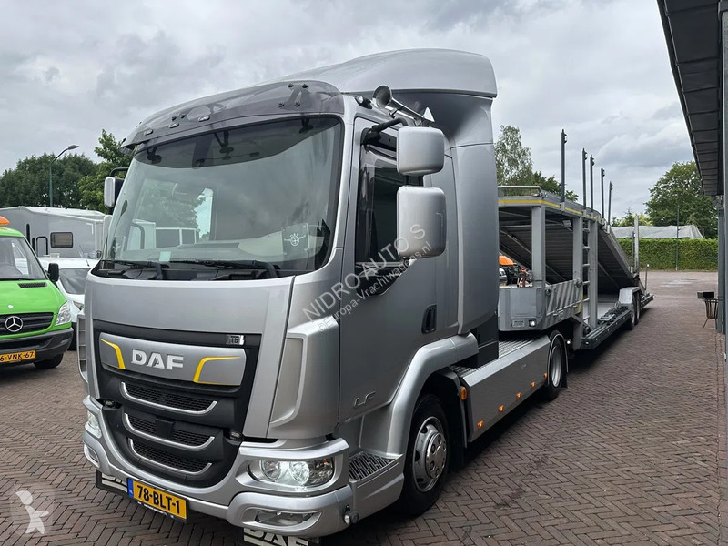 Camion DAF 230 Autotransporter Showtruck 4/5...