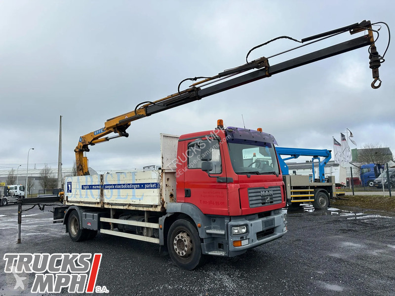 Camion MAN TGM *202000 km*Grue EFFER type 120 3...