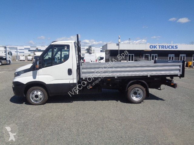 Camion Iveco DAILY 35C18
