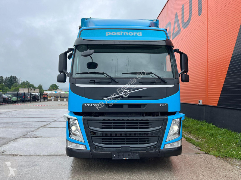 Lastbil Volvo 330 4x2 BOX L=7694 mm