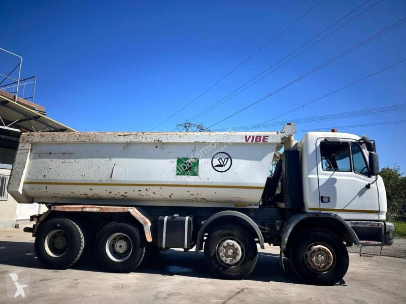 Camion Astra