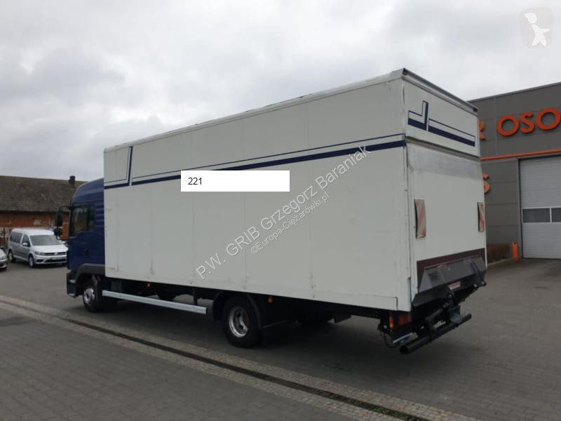 Kamion MAN TGL 8.220 EURO 5 CONTAINER+LIFT