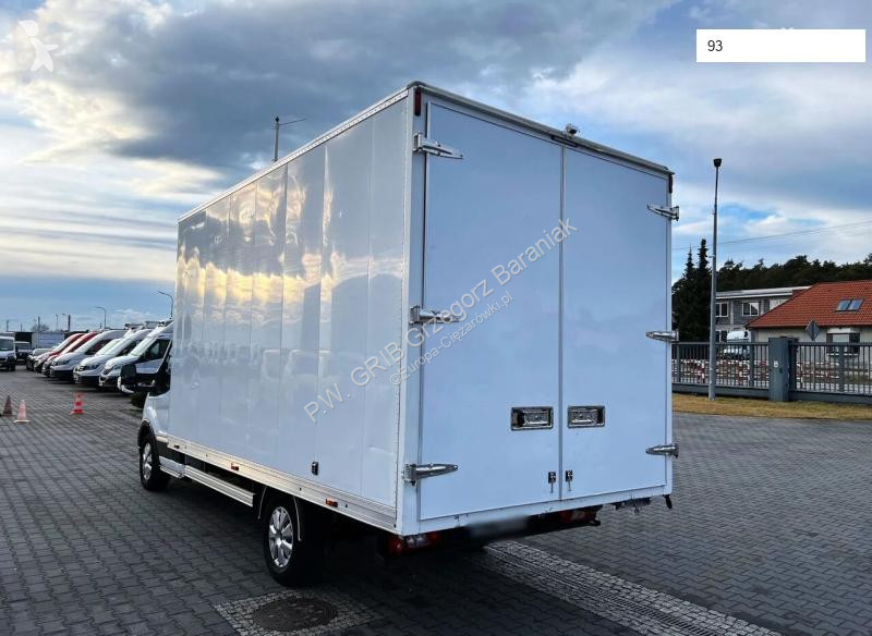 Furgoneta Ford Kontener 8 ep New Model One Owner