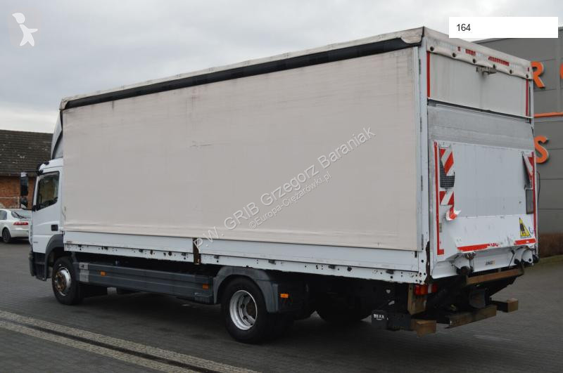 Camion Mercedes 1230