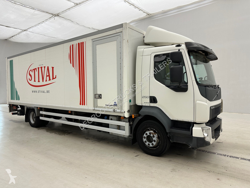 Camion Volvo FL 250