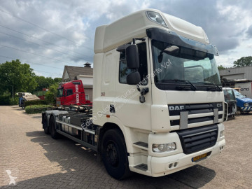 Camion portacontainers DAF