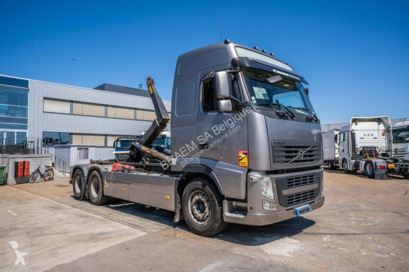 Camion Volvo 480 - PALFINGER