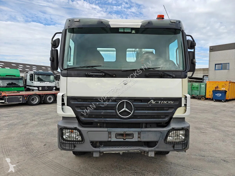 Camion Mercedes 1832 KN 4X2 Manual Steel/Steel