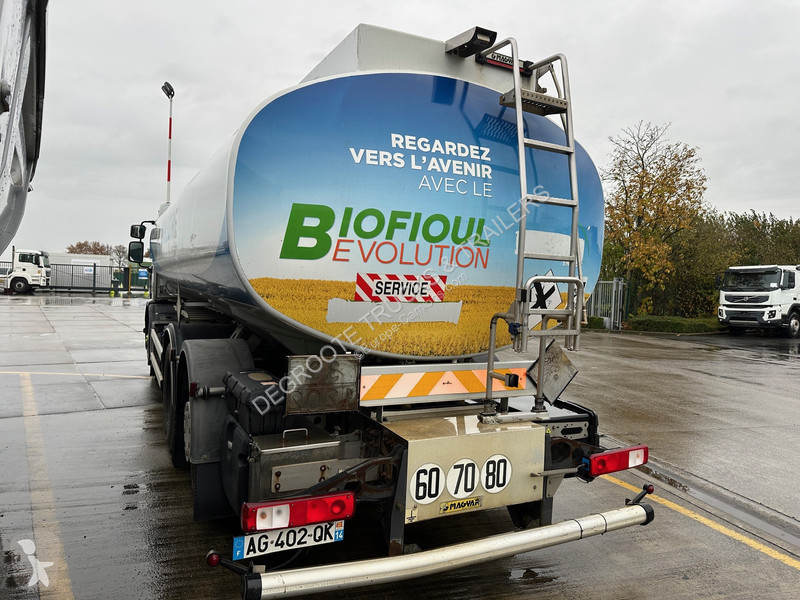 Kamion Renault 320 DXi - 6x2