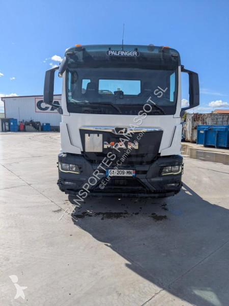 Kamion MAN 26.470