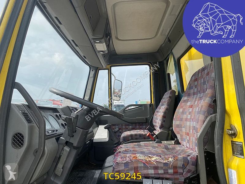 Vrachtwagen Iveco EuroCargo 120 E18