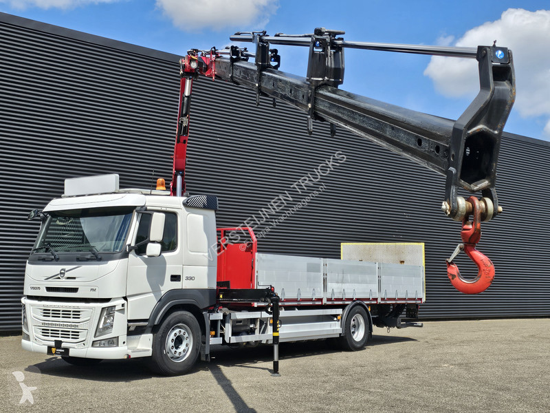 Camion Volvo FM 330 4x2 / EFFER 12.5 t/m CRANE...