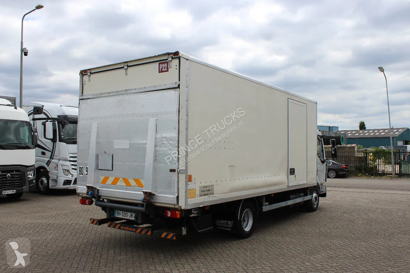Kamion Renault 220 * EURO5 * MANUAL *