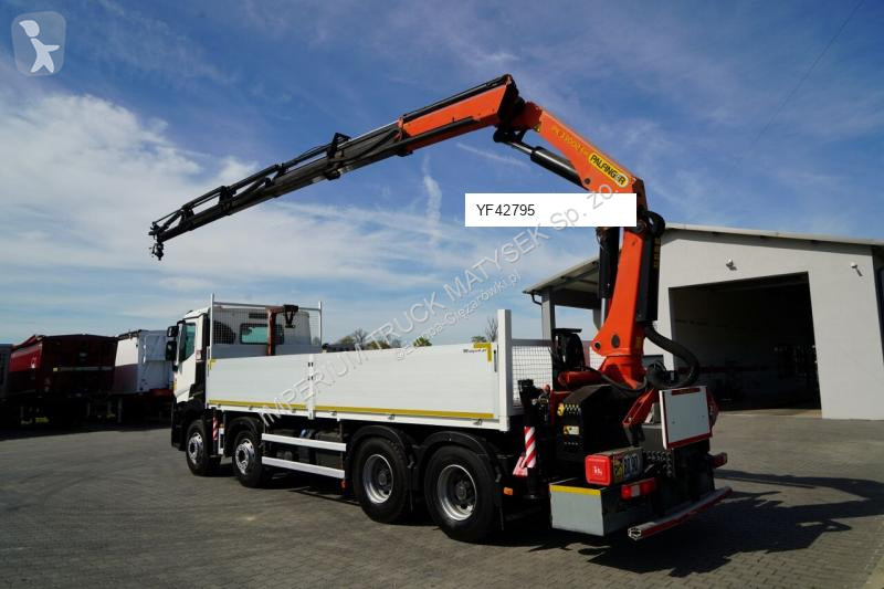 شاحنة Renault PK 33 002-EH D