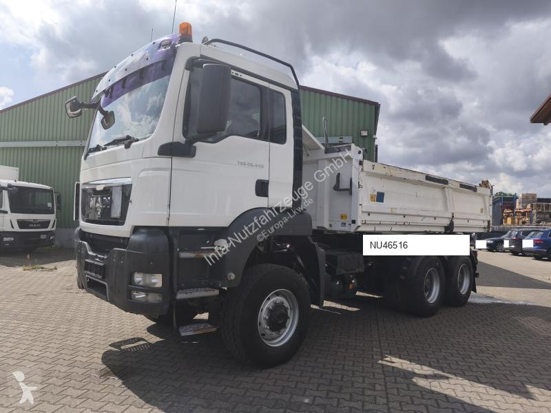 Camion MAN Dreiseitenkipper