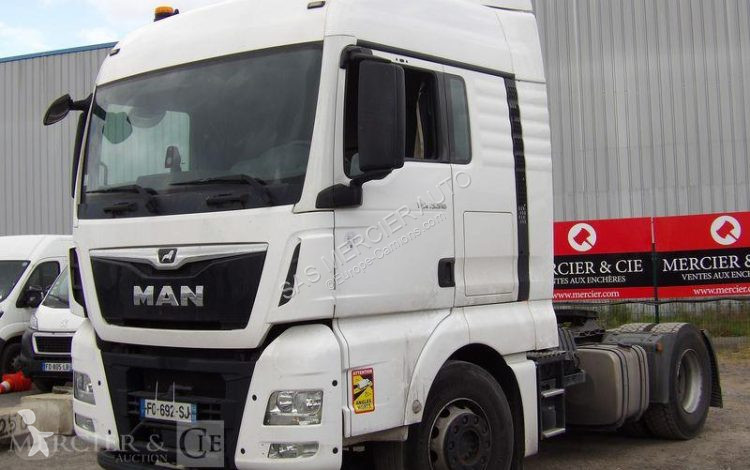 Traktor MAN