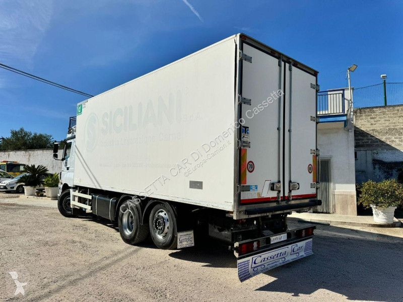 Camion Mercedes AXOR 2543 FRIGO TRASPORTO CARNI...