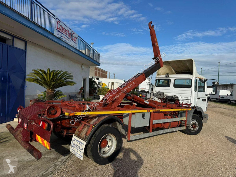 Camion Renault M180 MIDLINER SCARRABILE