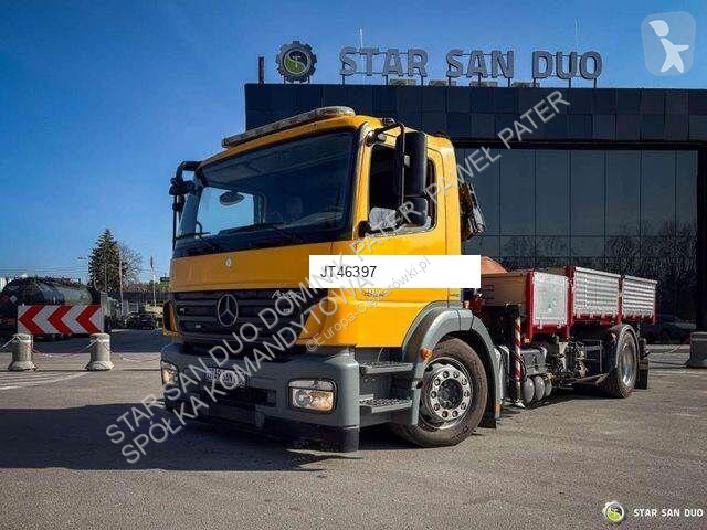 Camión Mercedes 975