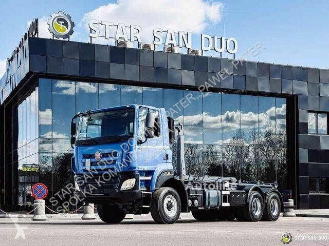 Vrachtwagen Tatra T158 PHOENIX 6x6 Euro 6