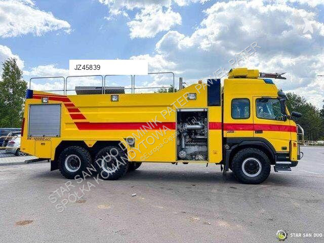 Camion Volvo FM 460 6x6 Rosenbauer Fire Truck...