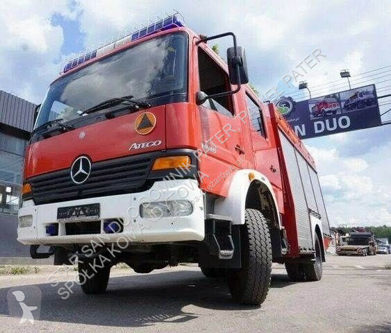 Kamion Mercedes JELCZ 024.1
