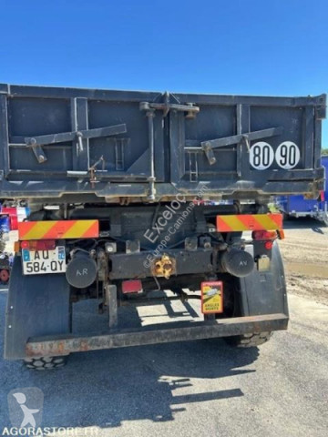 Camion benne Mercedes