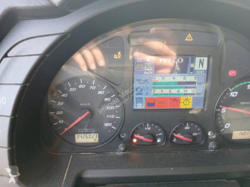 شاحنة حاملة آليات Iveco