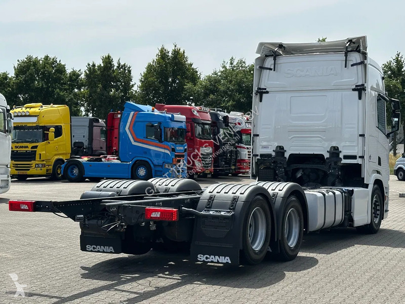 Kamion Scania R660 V8 6x4 Chassis with ift-Axle...