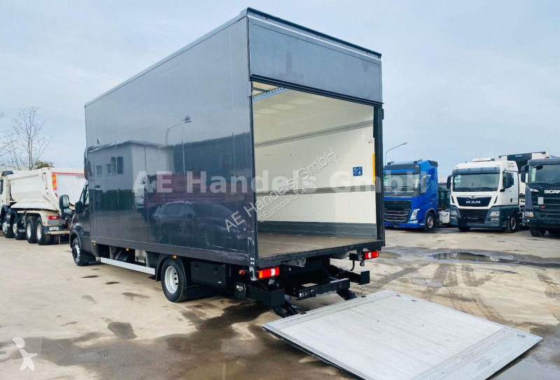 Kamion Iveco 72