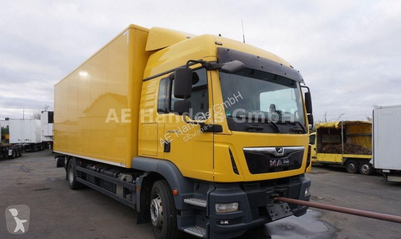 شاحنة MAN TGM 15.290