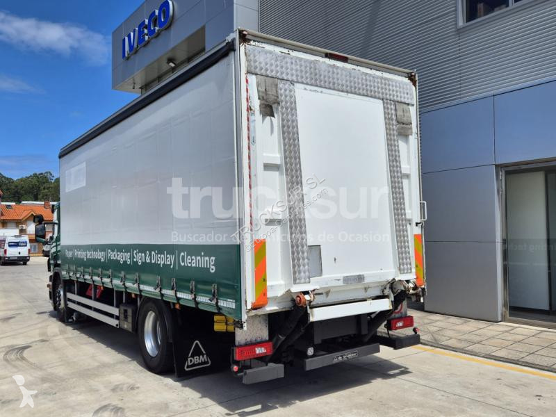 Camion Scania 320