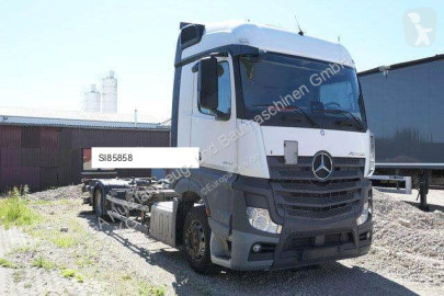 Camion châssis Mercedes