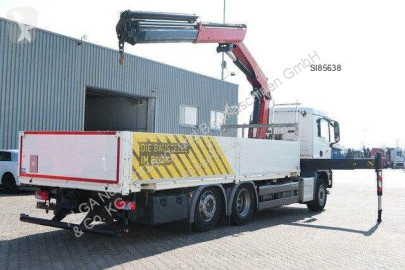 Camion plateau MAN