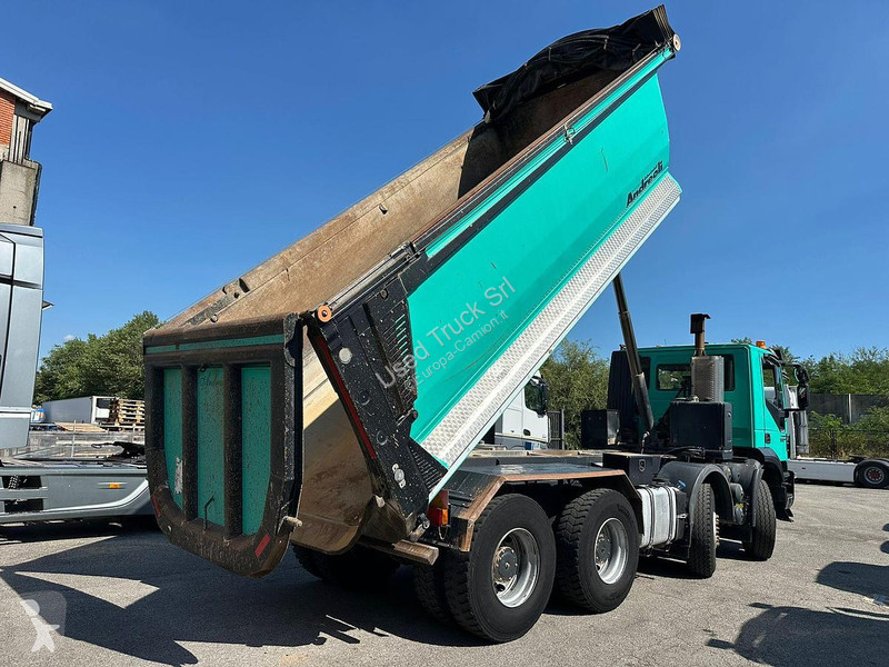 Kamion Iveco TRACKKER 500