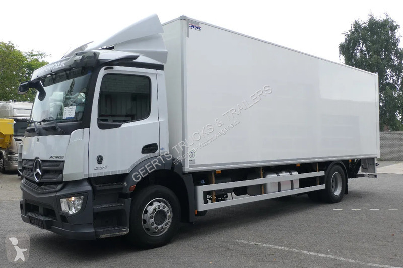 Kamion Mercedes 2127 | 262058Km | 2020 |...
