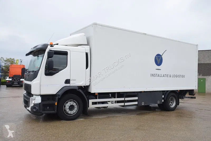 Camion Volvo 250