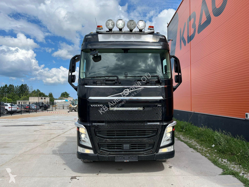 Kamion Volvo 6x4 TANDEM AXLE LIFT