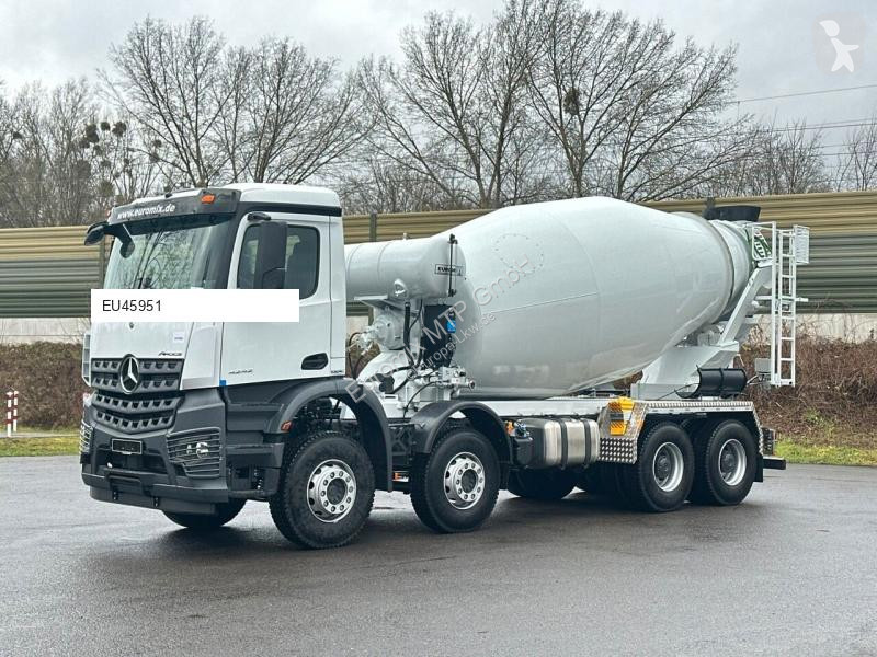 Kamion Mercedes AROCS 5 4242