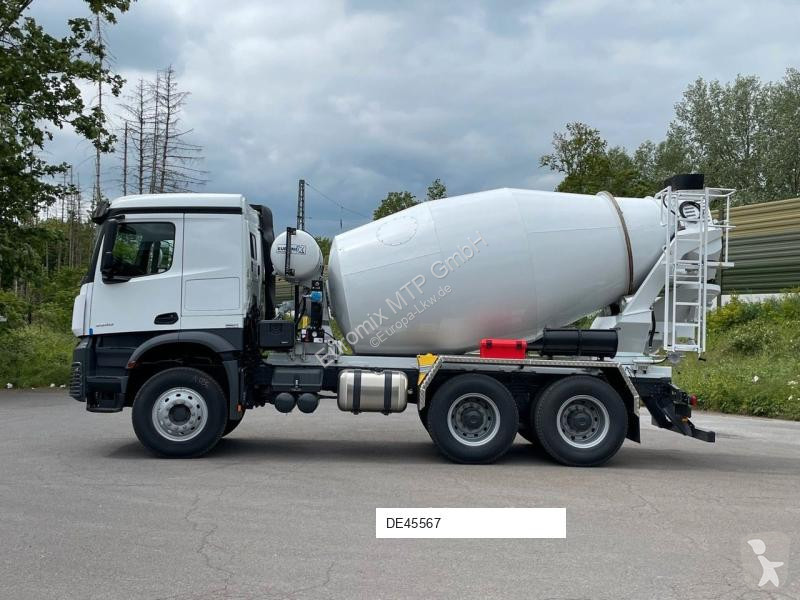 Kamion Mercedes 3348 6X4 Arcos 5 EuromixMTP EM 9 R