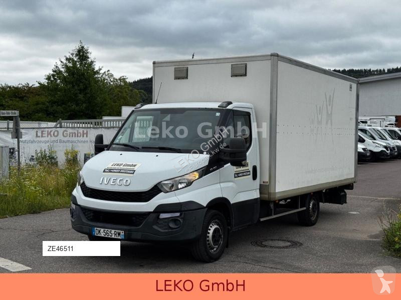 Camion Iveco 35S15