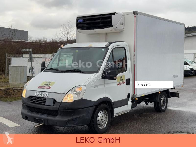 Kamion Iveco 35S13 Mit Carrier Xr 600 Mt