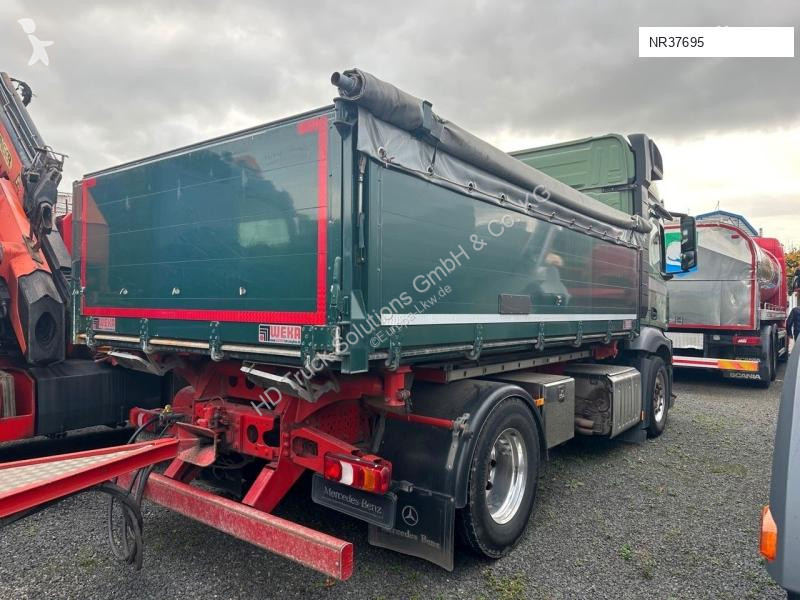 Kamion Mercedes 1845 4x2