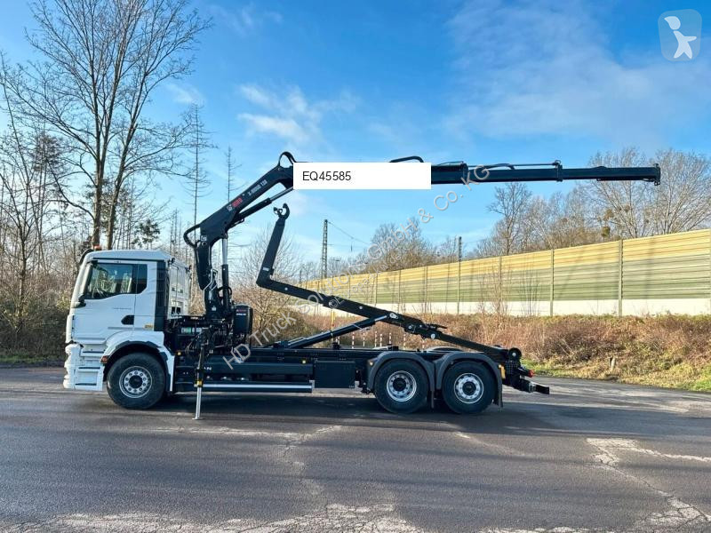 Lastbil MAN TGS 26.470 6x2 Abrollkipper + Kran...