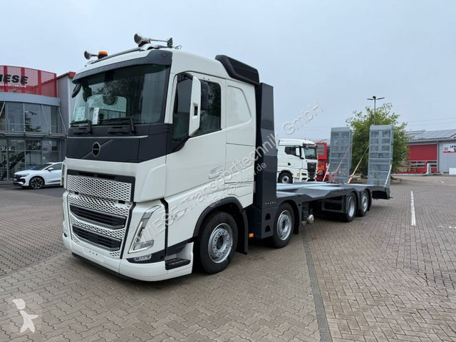 Camion Volvo Arbeitsbühnen...