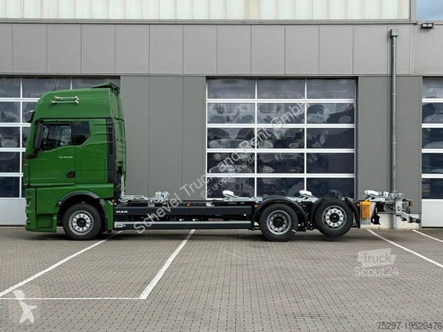 Camión MAN TGX 26.520 6x2 LL CH MILDNER MultiFlex