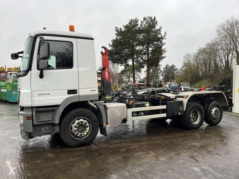 Kamion Mercedes ACTROS 2544