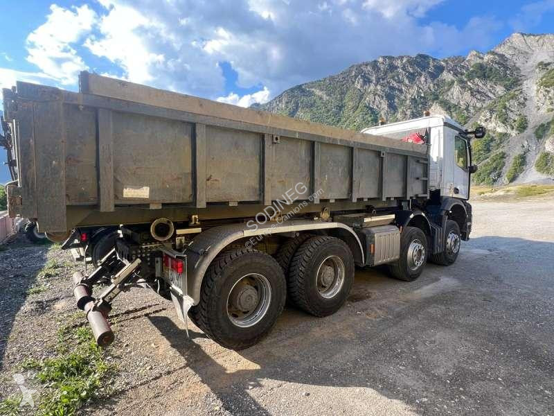 Kamion Mercedes AROCS 3253 8X4
