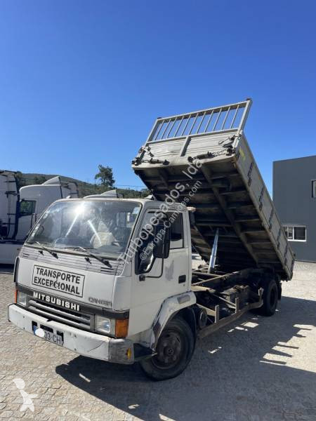 Camion Mitsubishi